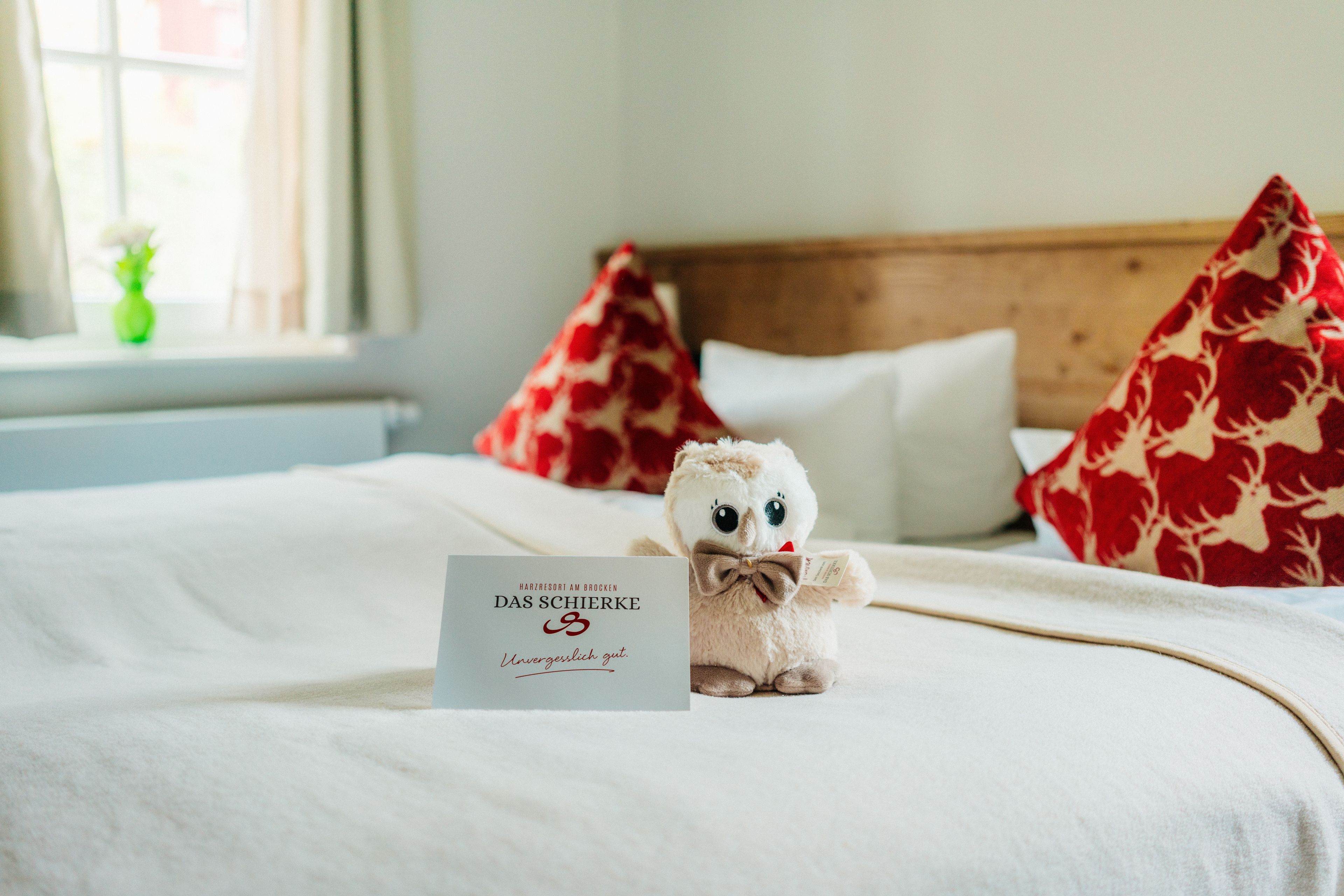 3 bedrooms, premium bedding, in-room safe, cots/infant beds