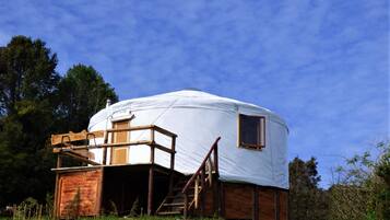 Standard Cottage, 1 Queen Bed, Terrace | Balcony