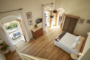 Suite Deluxe | Literie de qualité supérieure, Wi-Fi gratuit, draps fournis