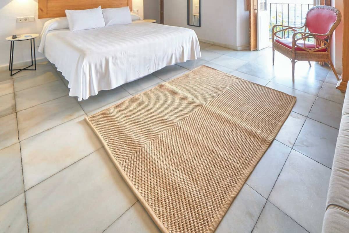 Deluxe tweepersoonskamer, 1 kingsize bed, balkon, uitzicht op bergen | Luxe beddengoed, gratis wifi, beddengoed