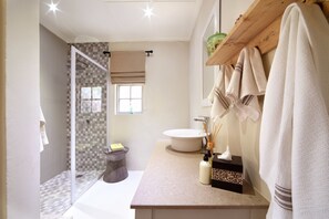 Oyster Shack - Whole House | Bathroom | Bathrobes, towels - The Oyster Shack (Kenton on Sea)