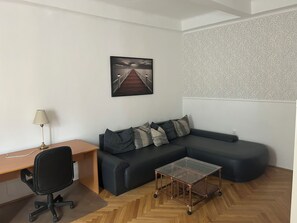Comfort-Apartment, 3 Schlafzimmer | 2 Schlafzimmer, Schreibtisch, Verdunkelungsvorhänge