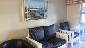 Lobby - 4 Sondela (Langebaan)