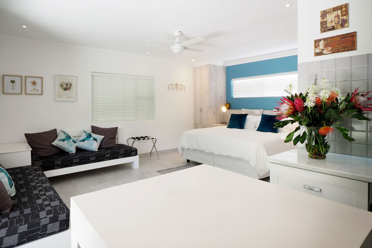 Family Cottage, 1 Bedroom | Premium bedding, individually decorated, individually furnished, desk