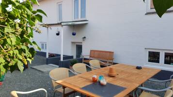 Standard Double or Twin Room, 2 Twin Beds | View from room