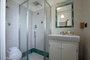 Studio | Bathroom shower - Mare Studio (Salerno)