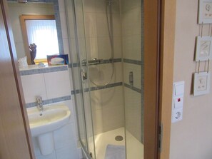 Habitació individual Comfort | Dutxa