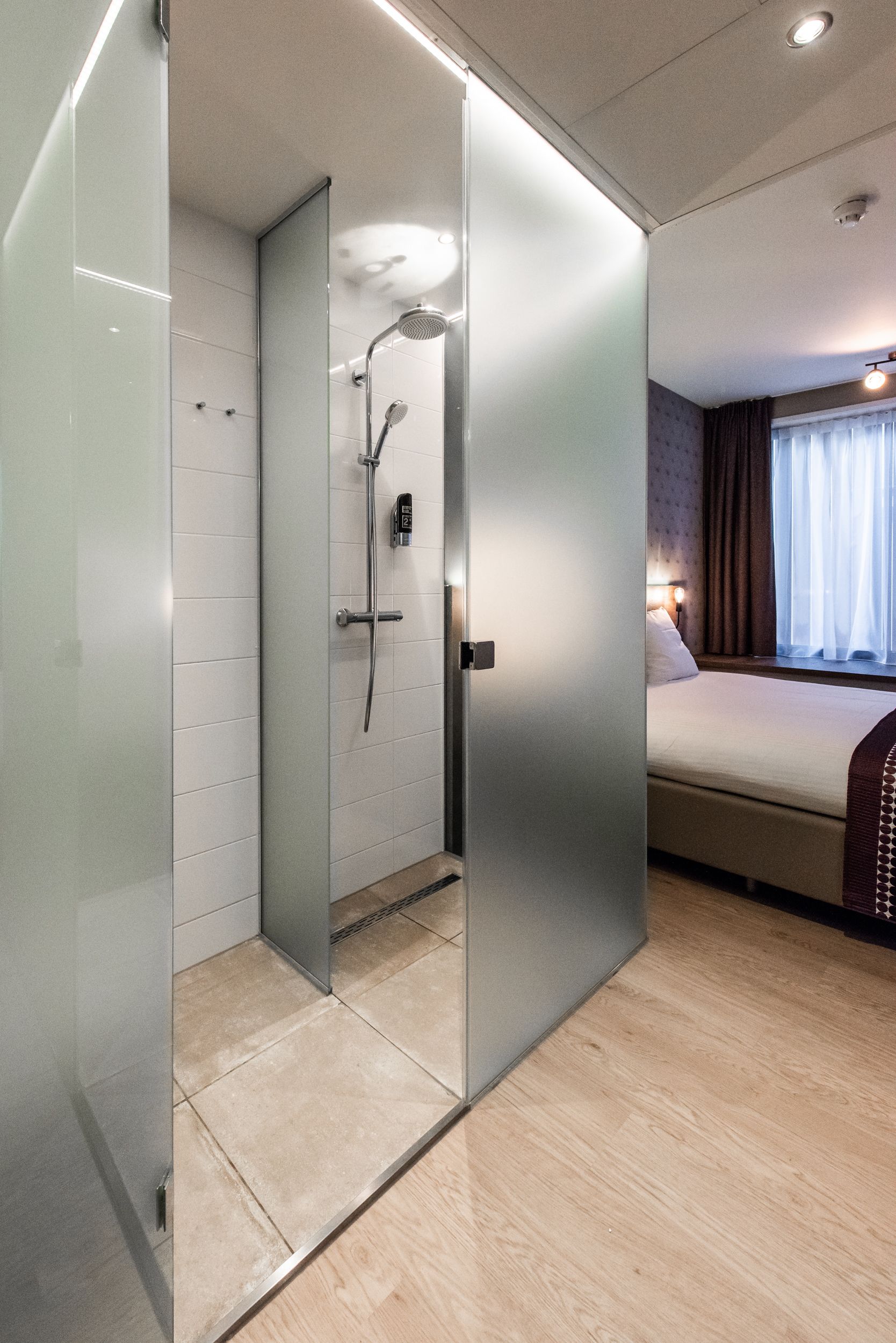 Photo - Melrose Hotel