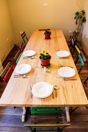 Dining - Varad Inn Hostel and Cafe (Novi Sad)