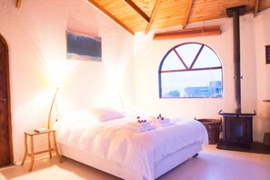 Habitación cuádruple familiar, frente al mar | Ropa de cama 