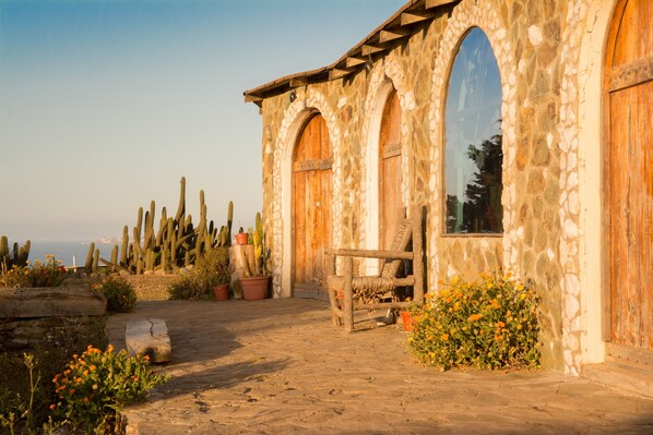 Exterior - Conviento de Lobos (Pichilemu)