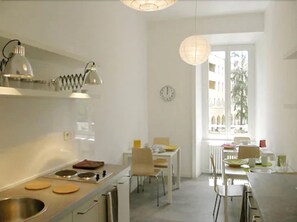 Free daily continental breakfast  - Il Sampietrino dei Cavalleggeri B&B (Rome)