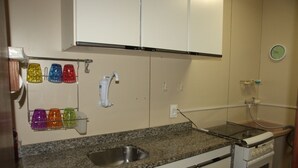 Apartment | Private kitchen - Rio Ipanema Residência (Rio de Janeiro)