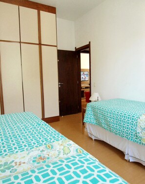 1 habitación y caja de seguridad en la habitación 