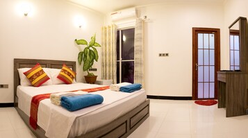 1 habitación, minibar, caja de seguridad en la habitación y escritorio 