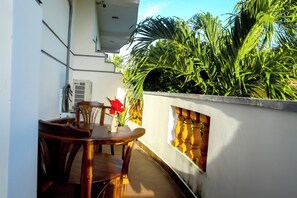 Phòng Deluxe, 1 phòng ngủ | Hiên