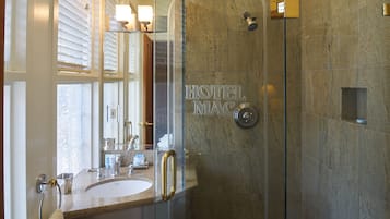 Habitación individual económica, 1 cama de matrimonio | Baño