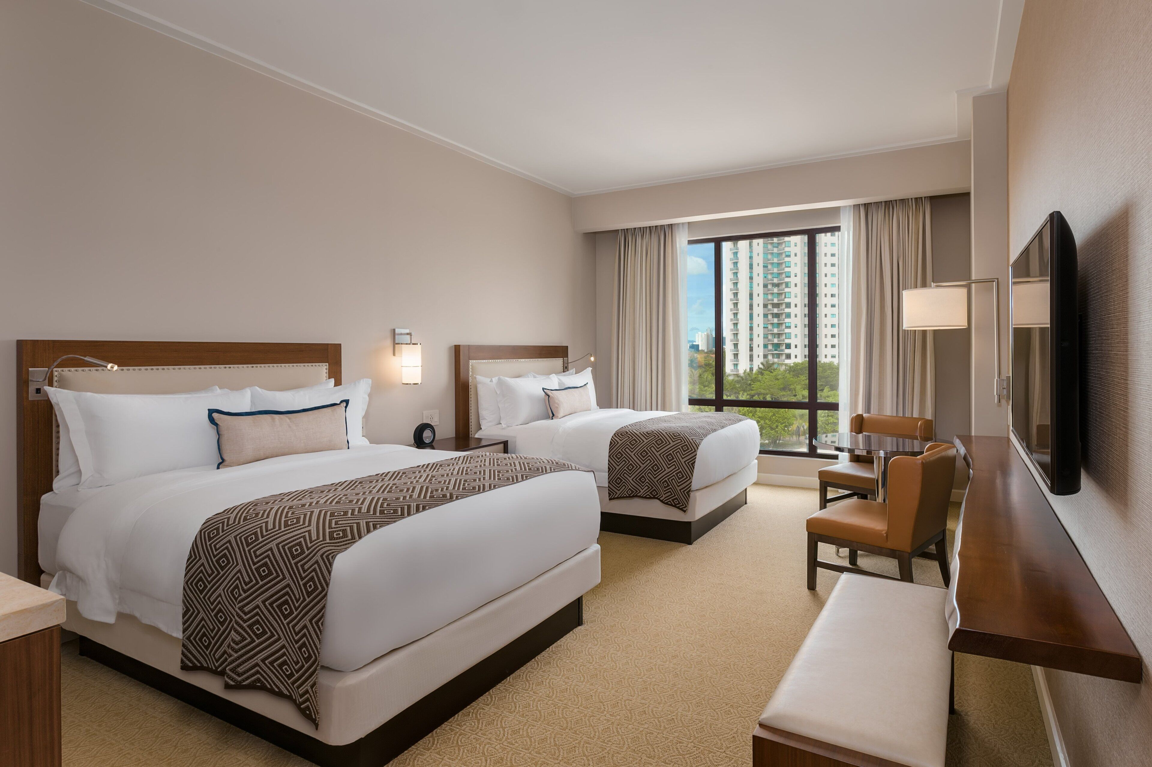 1 bedroom, premium bedding, minibar, in-room safe