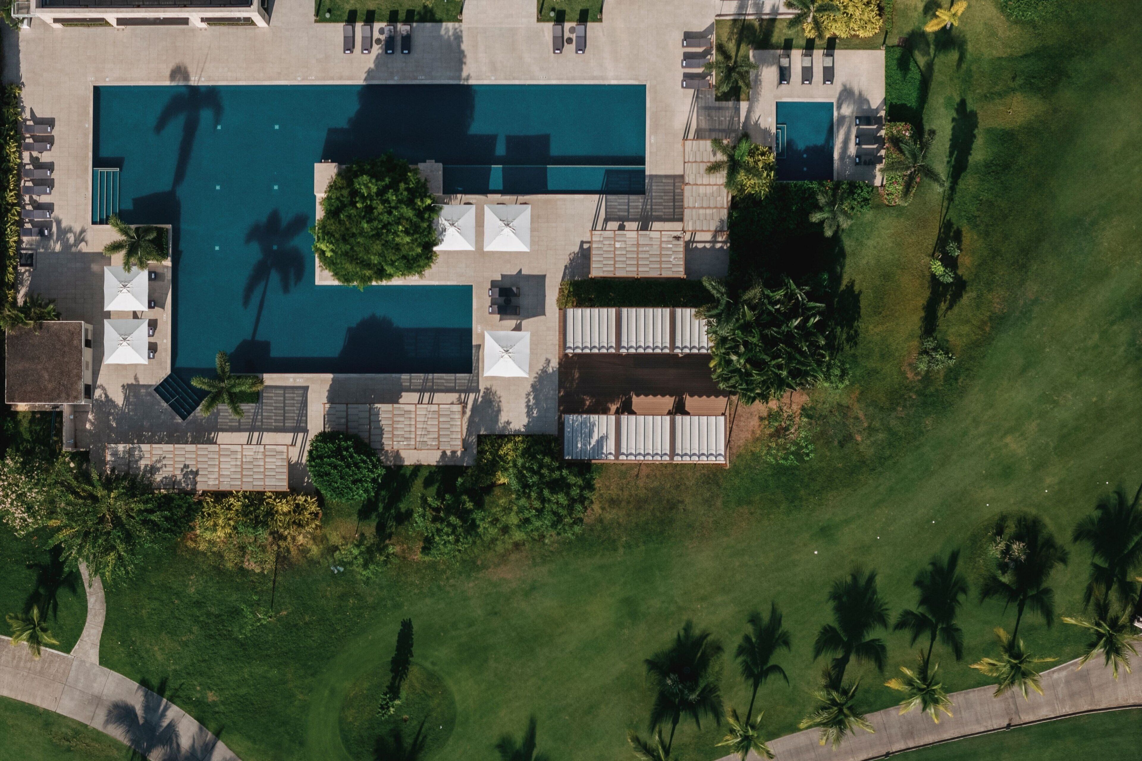 室外泳池；免費小屋、泳池傘