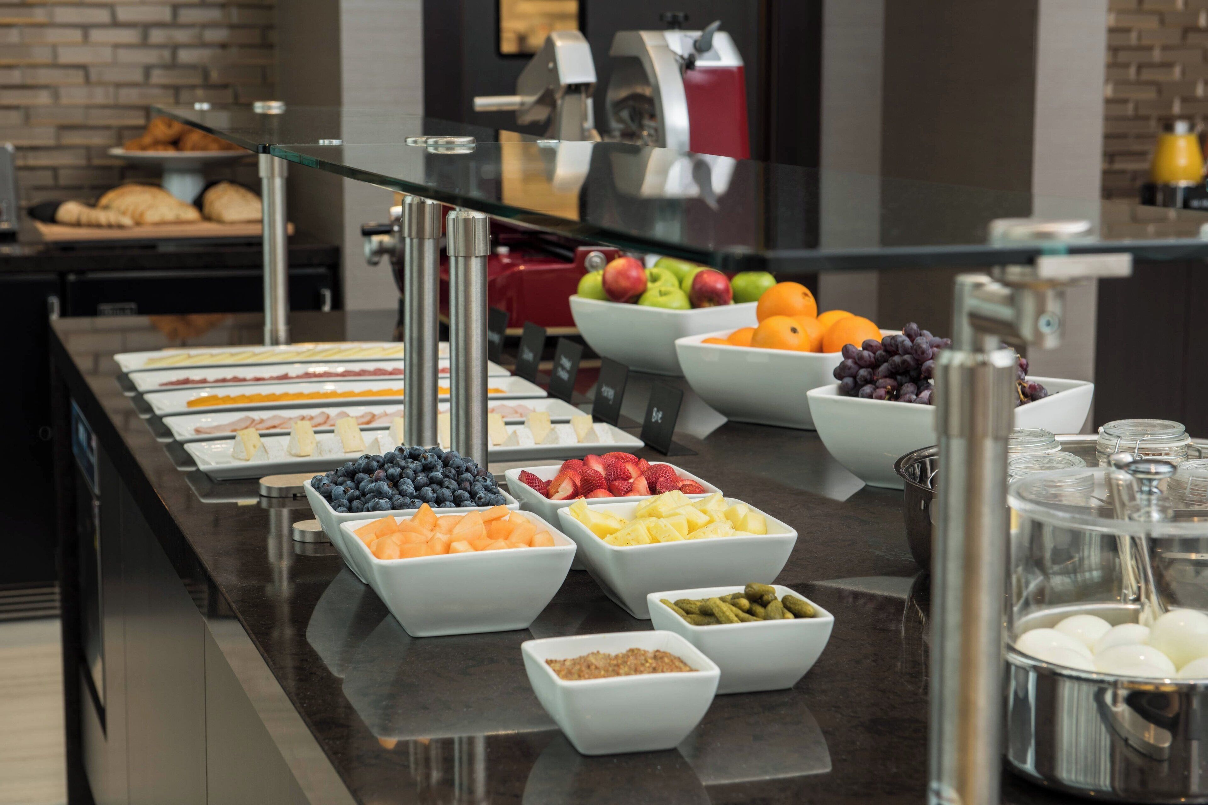 Daily buffet breakfast (USD 18 per person)