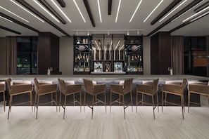 Tapas bar - AC Hotel by Marriott Worcester (Worcester)