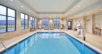 Hampton Inn Livonia Detroit