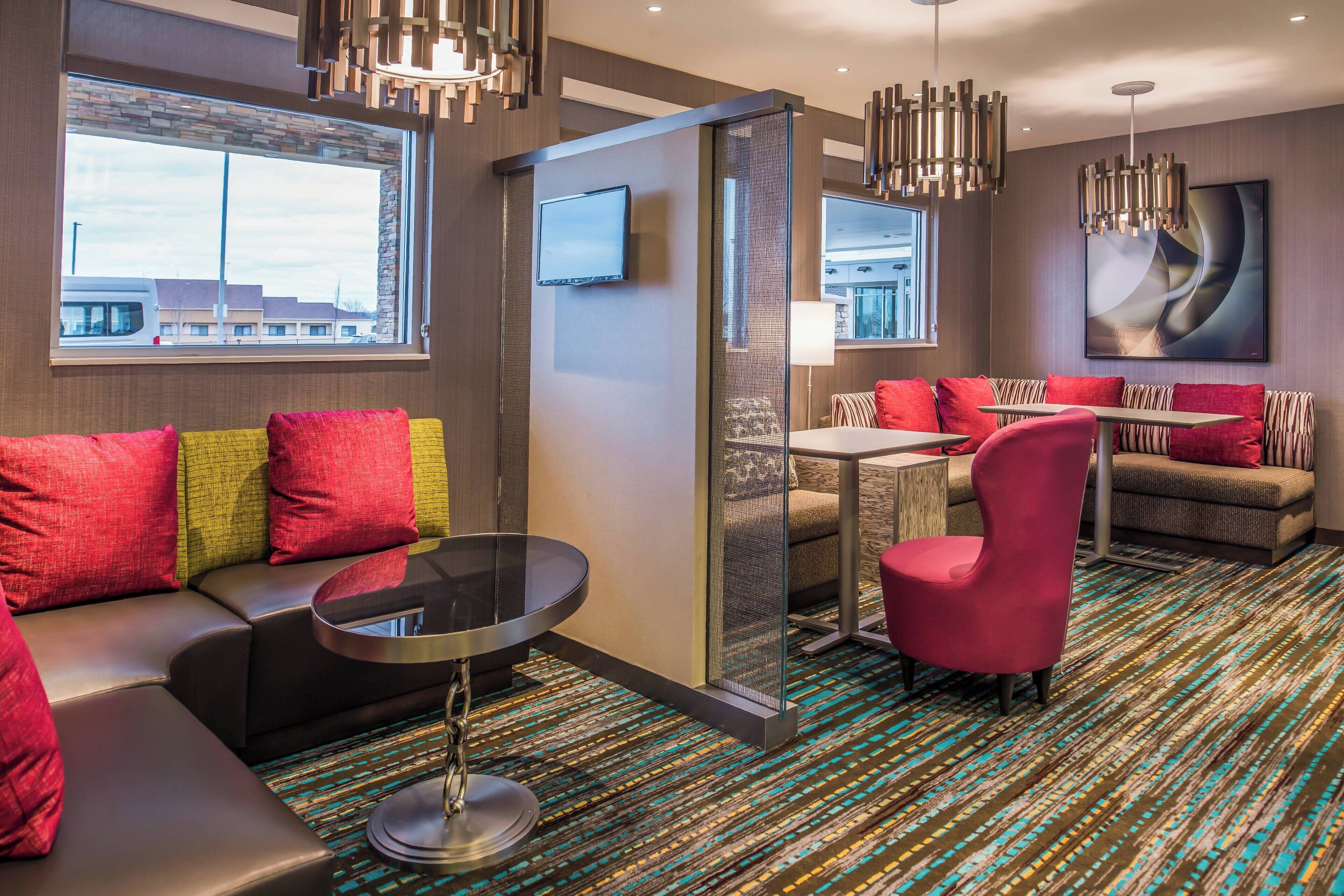 free daily full breakfast