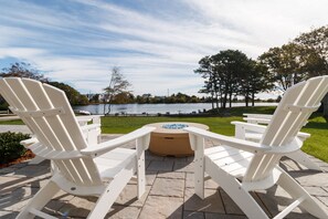 Property grounds - Popponesset-Exclusive Waterfront Home, Firepit, Hot Tub, & central A/C (Mashpee)