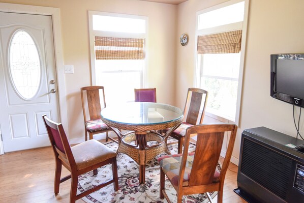 تناول الطعام