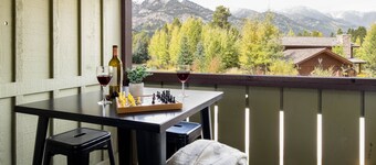 Outpost: Geranium 2622