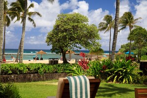 Am Strand, Liegestühle, Strandtücher