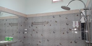 Standard Room with Air Condition | Bathroom | Shower, free toiletries, towels