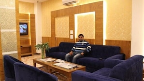 Business centre - Hotel Golden Oasis Delhi (New Delhi)