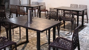 Restaurant - Hotel Golden Oasis Delhi (New Delhi)