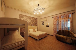 Family Room, 2 Bedrooms