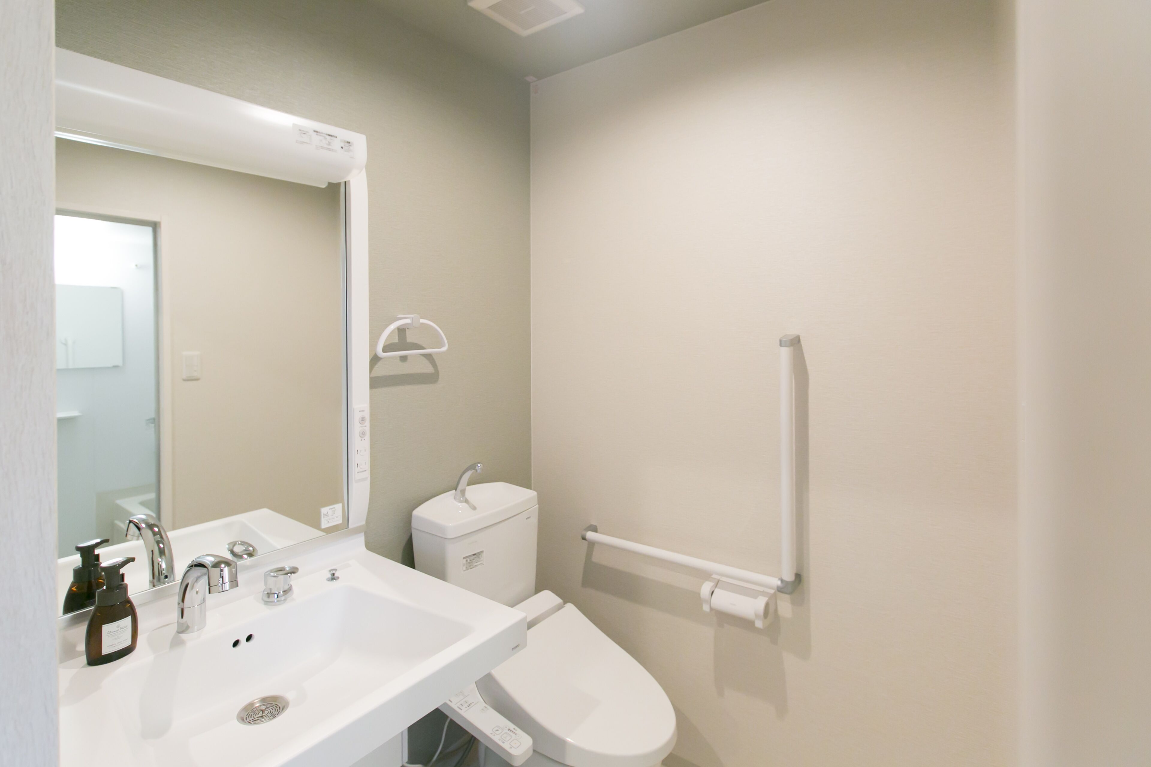 double or twin room | room amenity