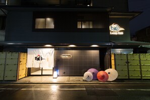 บริเวณภายนอก