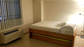 Deluxe House, 2 Bedrooms, Accessible, Non Smoking | 2 bedrooms, pillowtop beds, in-room safe, rollaway beds