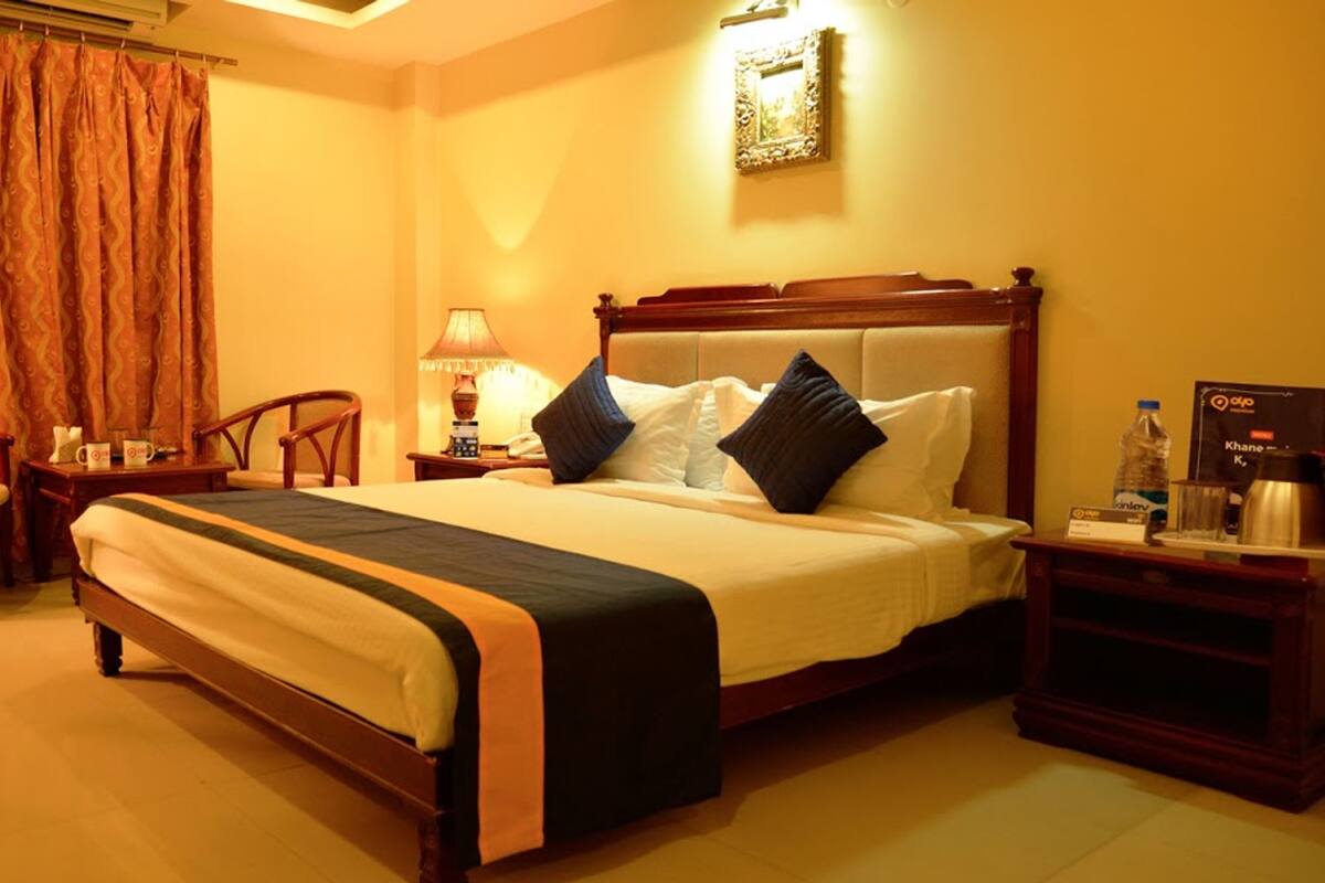 1 bedroom, premium bedding, minibar, desk