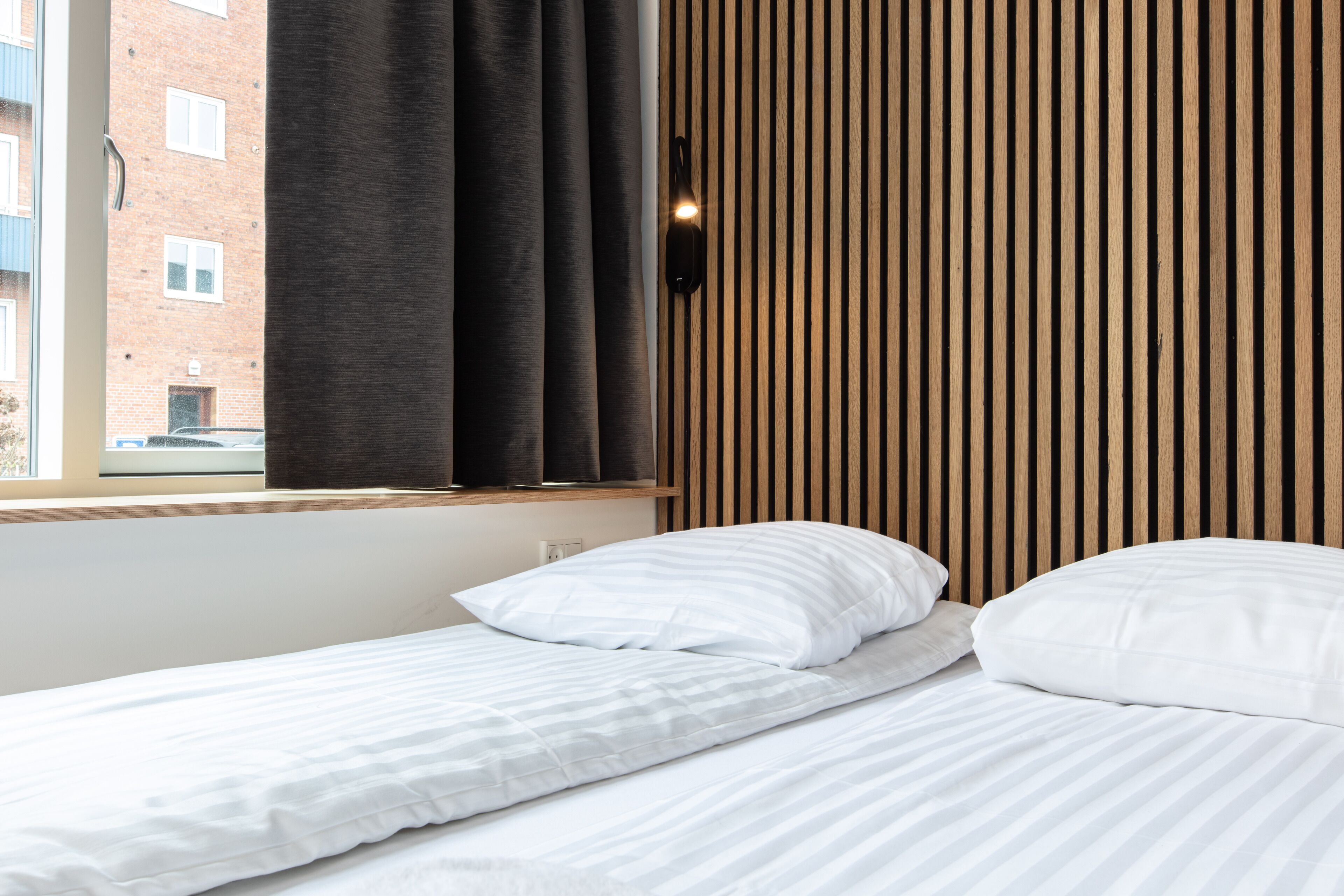 1 bedroom, hypo-allergenic bedding, free wifi, bed sheets