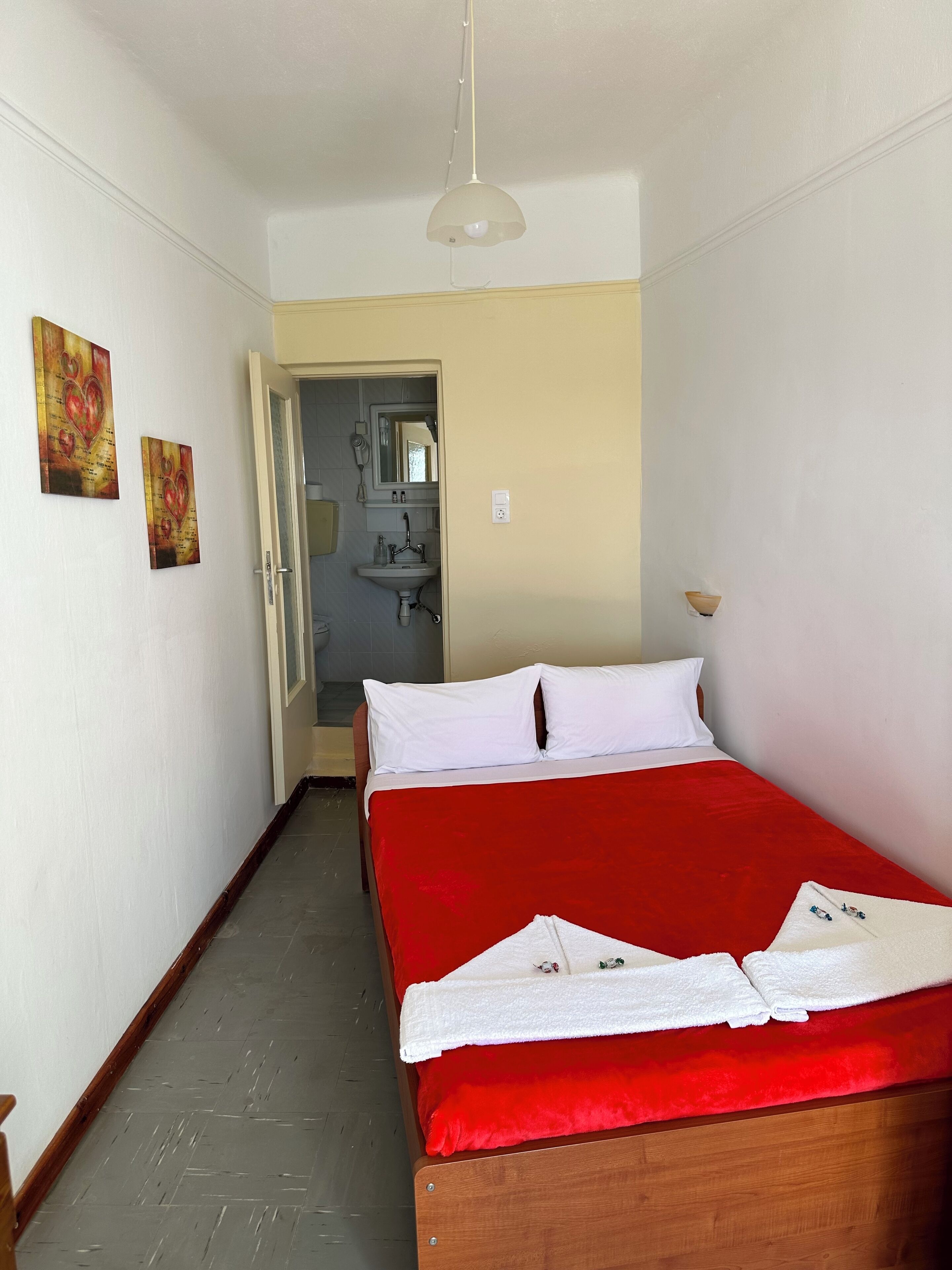 Kamar Double untuk 1 Orang, pemandangan laut | Setrika/meja setrika, Wi-Fi gratis, dan seprai linen