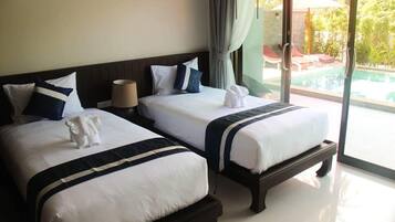 In-room safe, desk, blackout drapes, rollaway beds