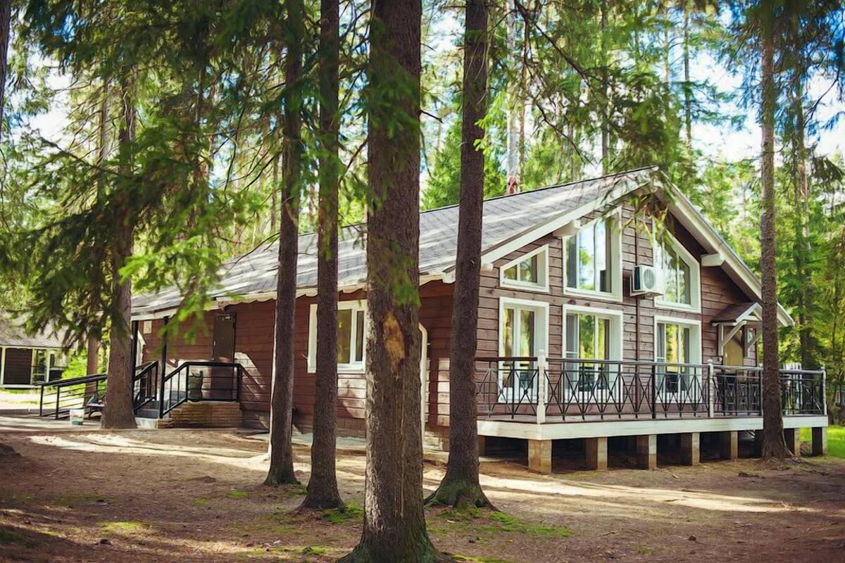 Cottage "Princes", 3 bedrooms | Premium bedding, iron/ironing board, free cots/infant beds