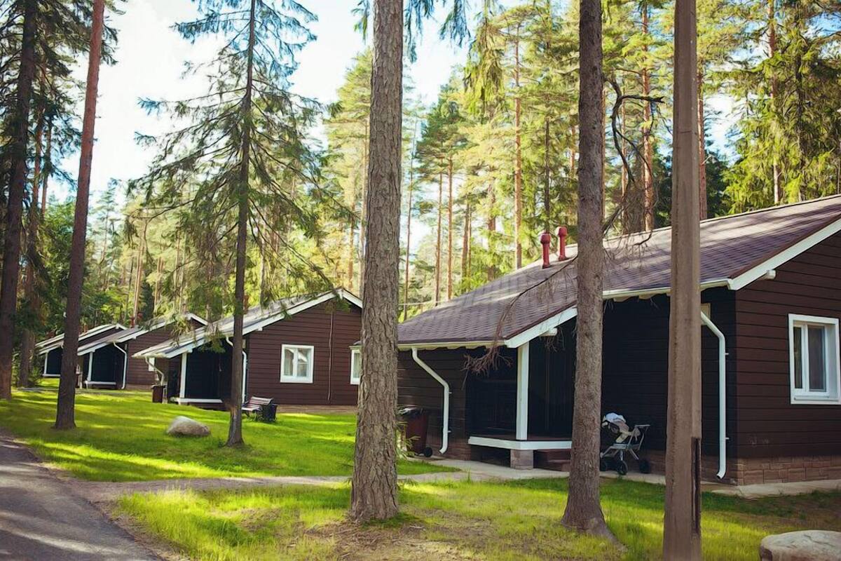 Cottage "Boyarsky", 2 bedrooms | Premium bedding, iron/ironing board, free cots/infant beds
