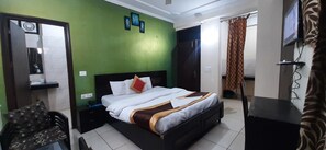 1 dormitorio, escritorio, wifi gratis y ropa de cama