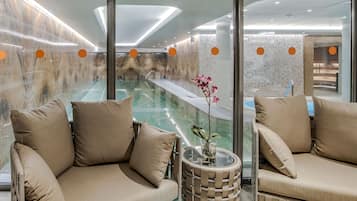 Couples treatment room(s), sauna, hot tub, steam room, body treatments