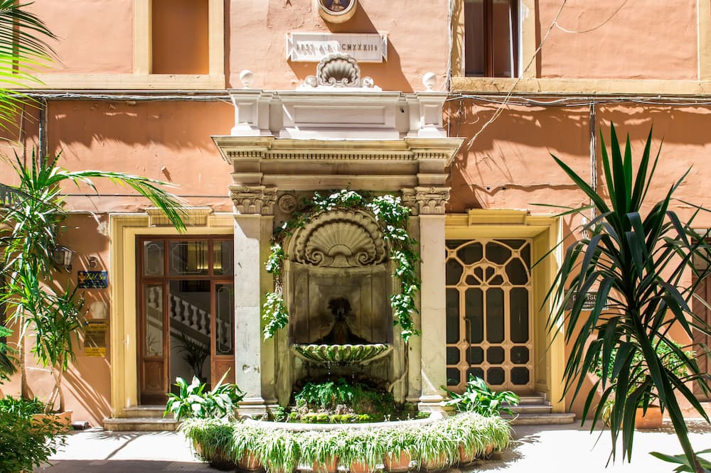Nazionale Palace Suites