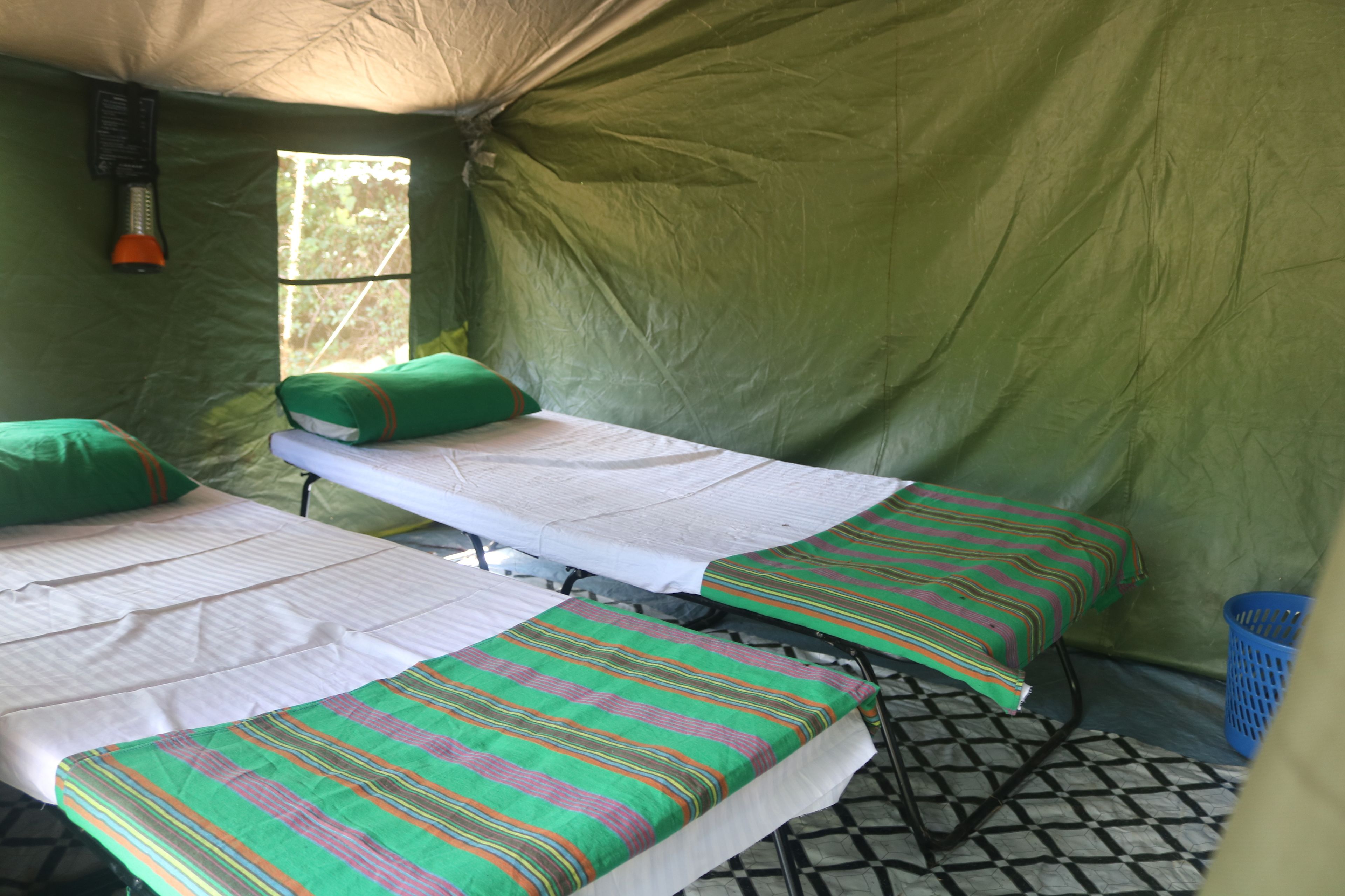 1 soveværelse, pengeskab på værelset