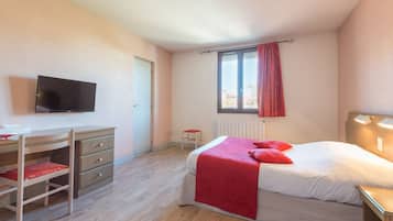 Superior Double Room | Individually decorated, desk, blackout curtains, soundproofing