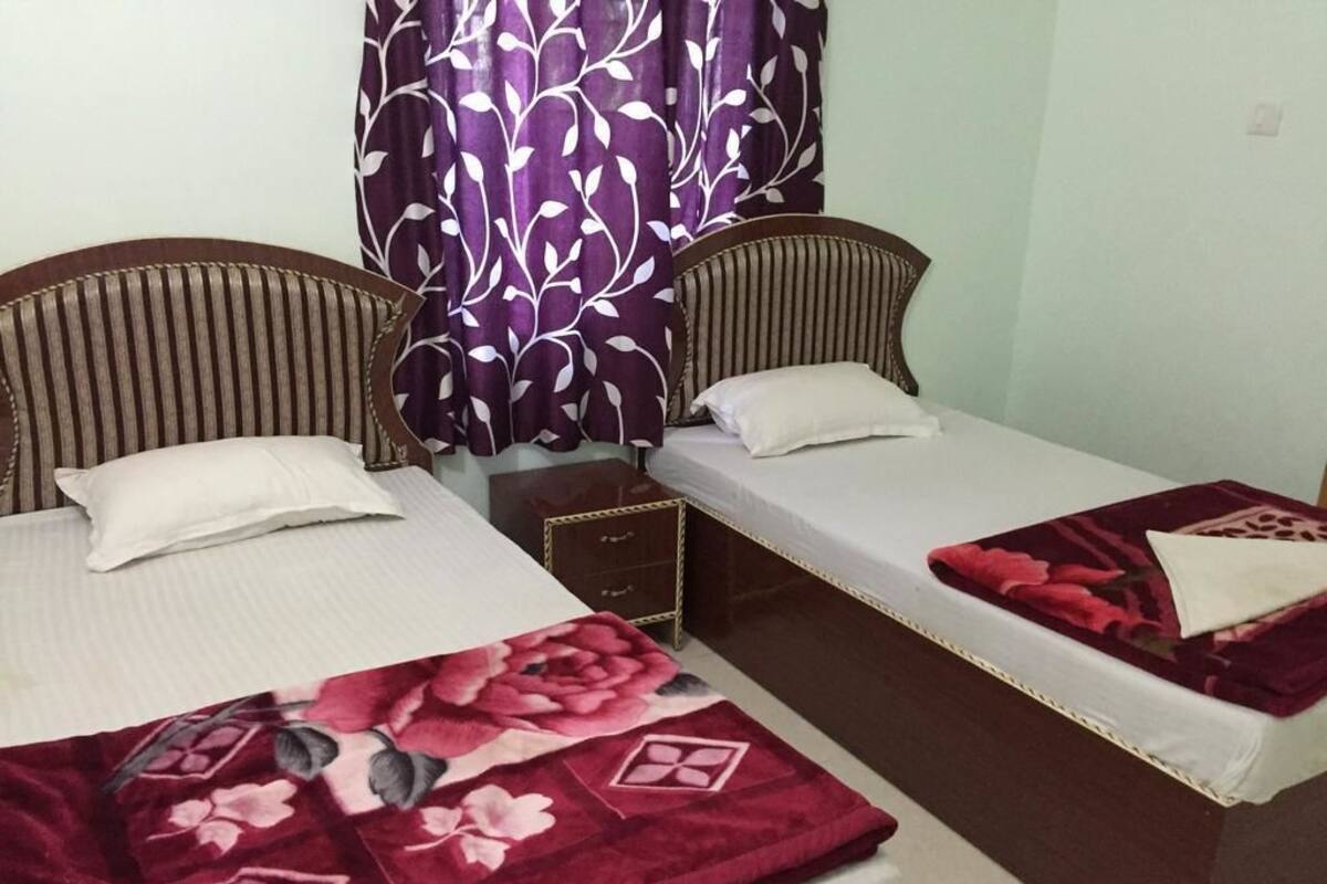 Soundproofing, rollaway beds, free WiFi